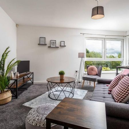 Walker Suite No 60 - Donnini Apartments Килмарнок Экстерьер фото
